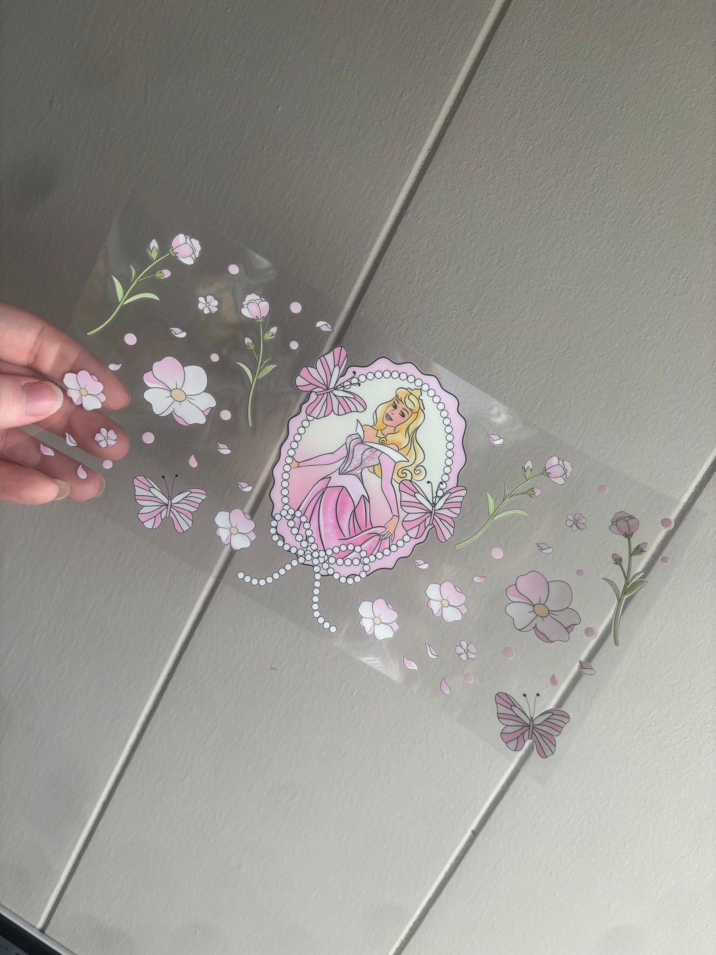 Sleeping Princess 16 Oz Wrap