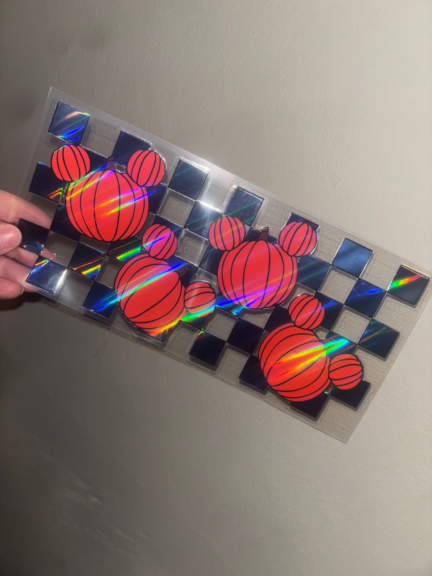 Mouse Pumpkins Holographic 16 oz Wrap