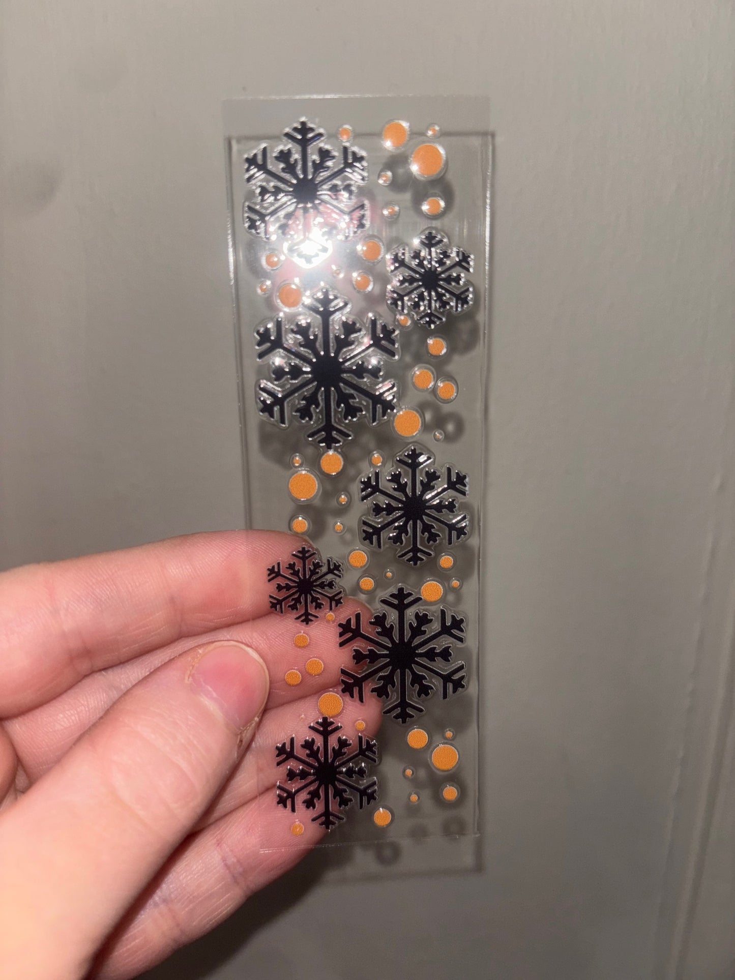 Snowflake Christmas Pen Wrap