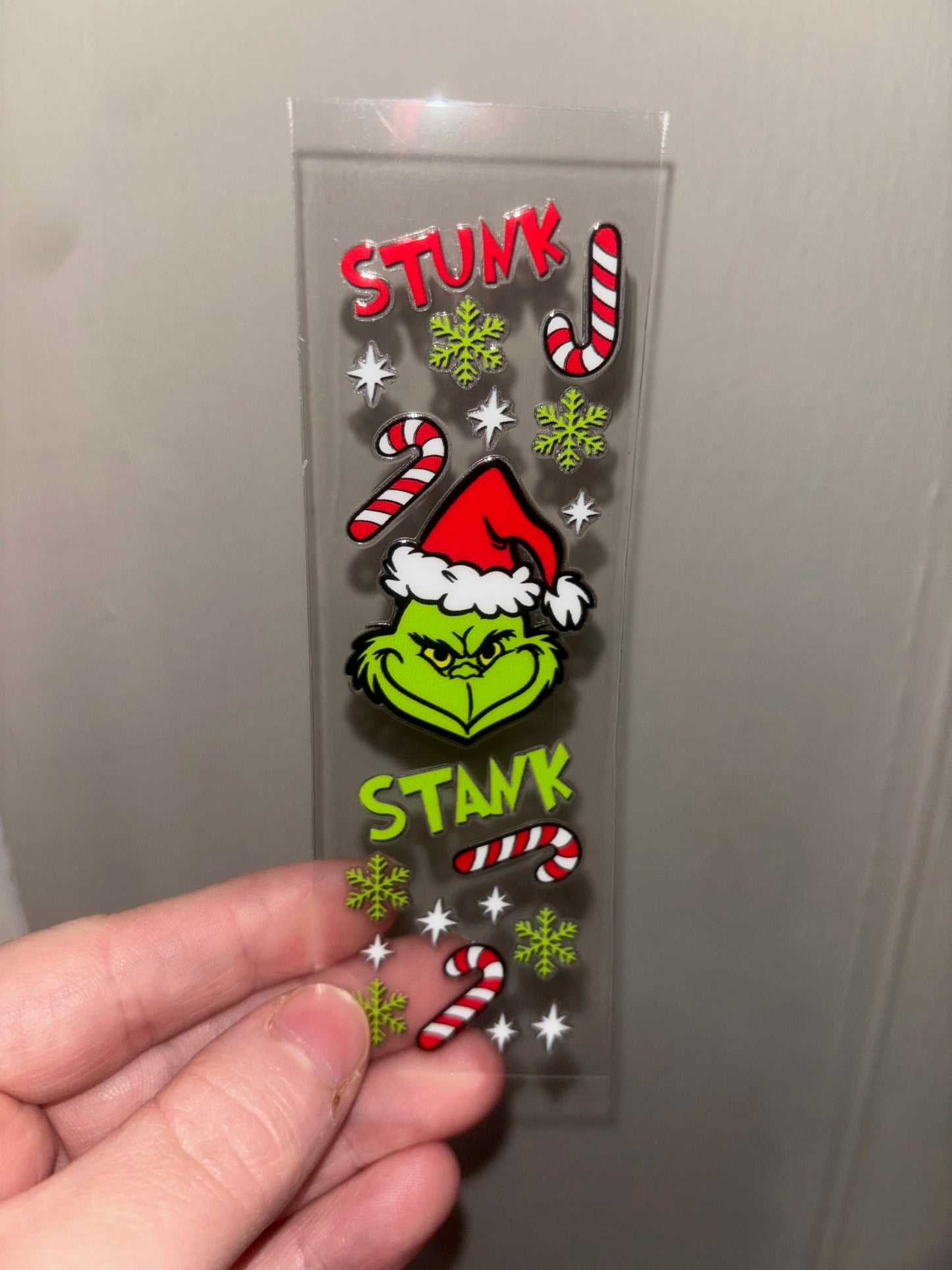 Stunk Christmas Pen Wrap