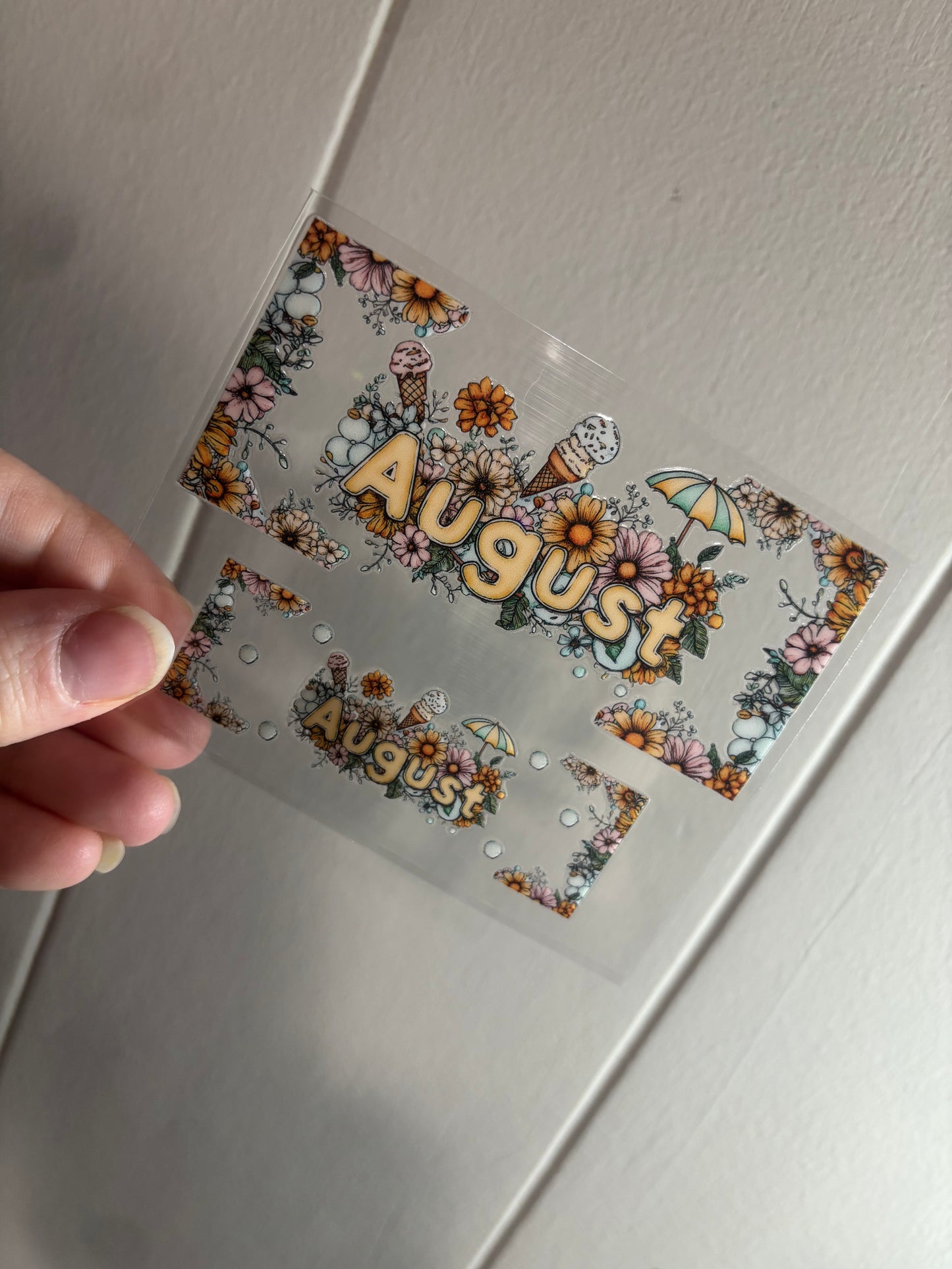 August Mini Wrap