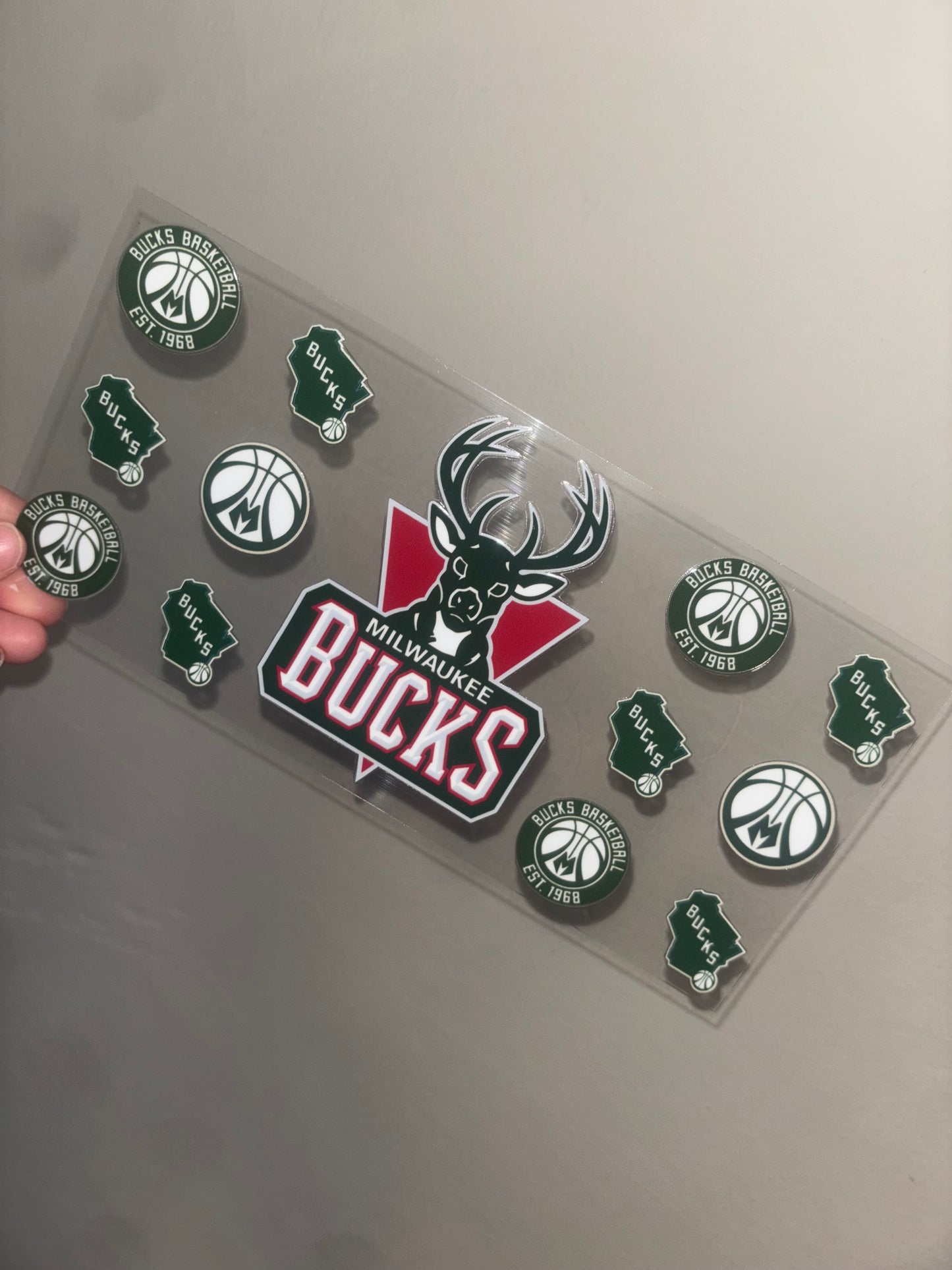 Milwaukee Basketball 16 oz