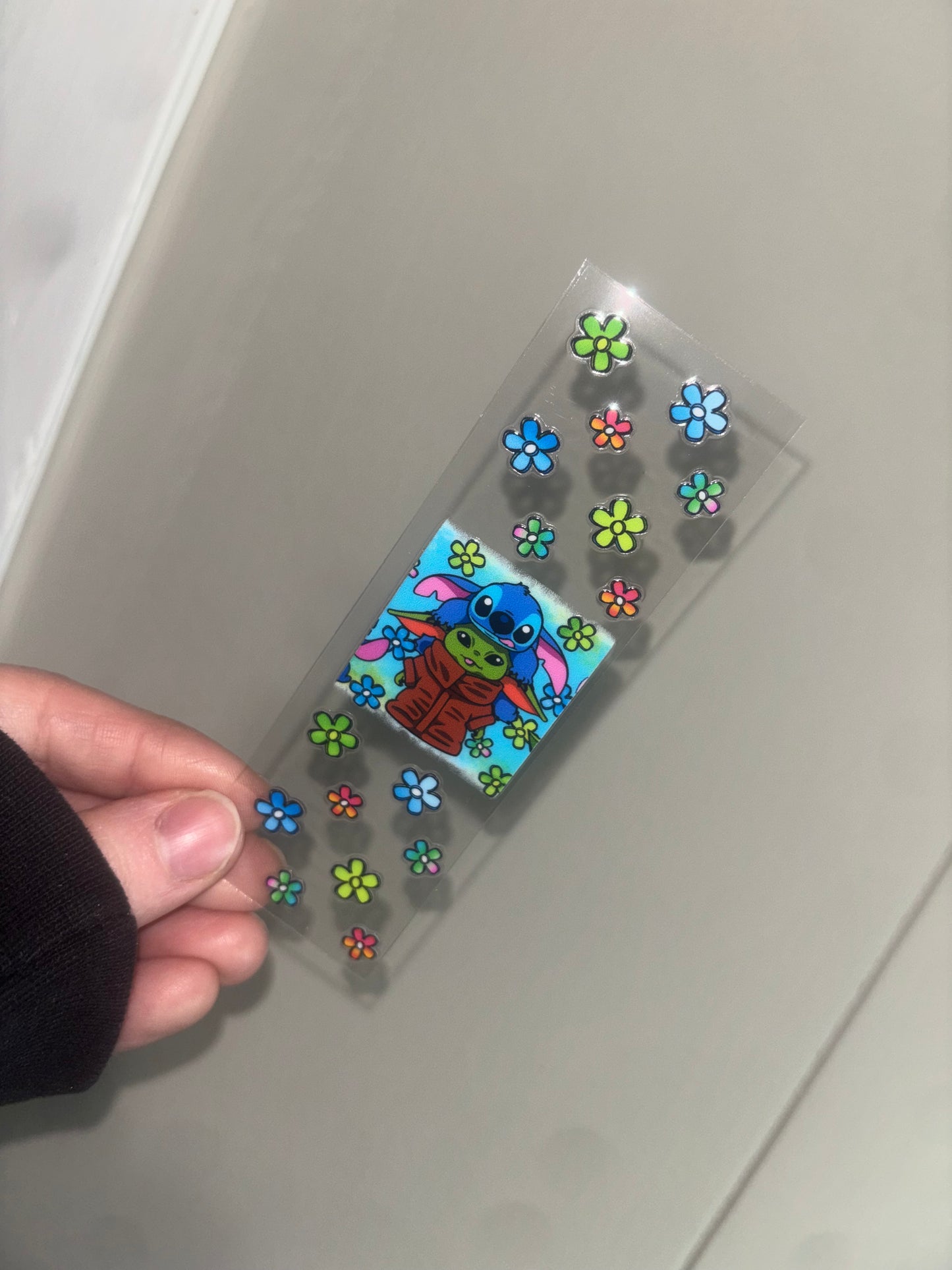 Blue Dog & Alien Pen Wrap