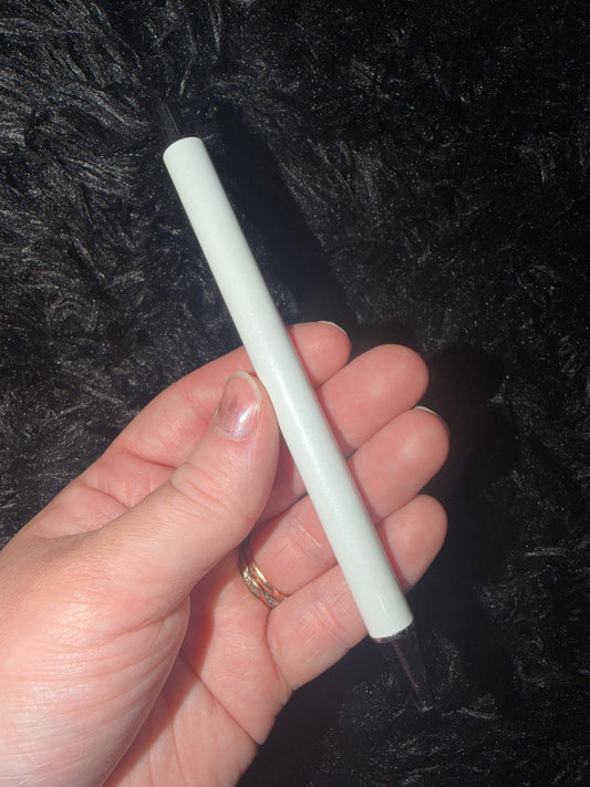 White Shimmer Pen